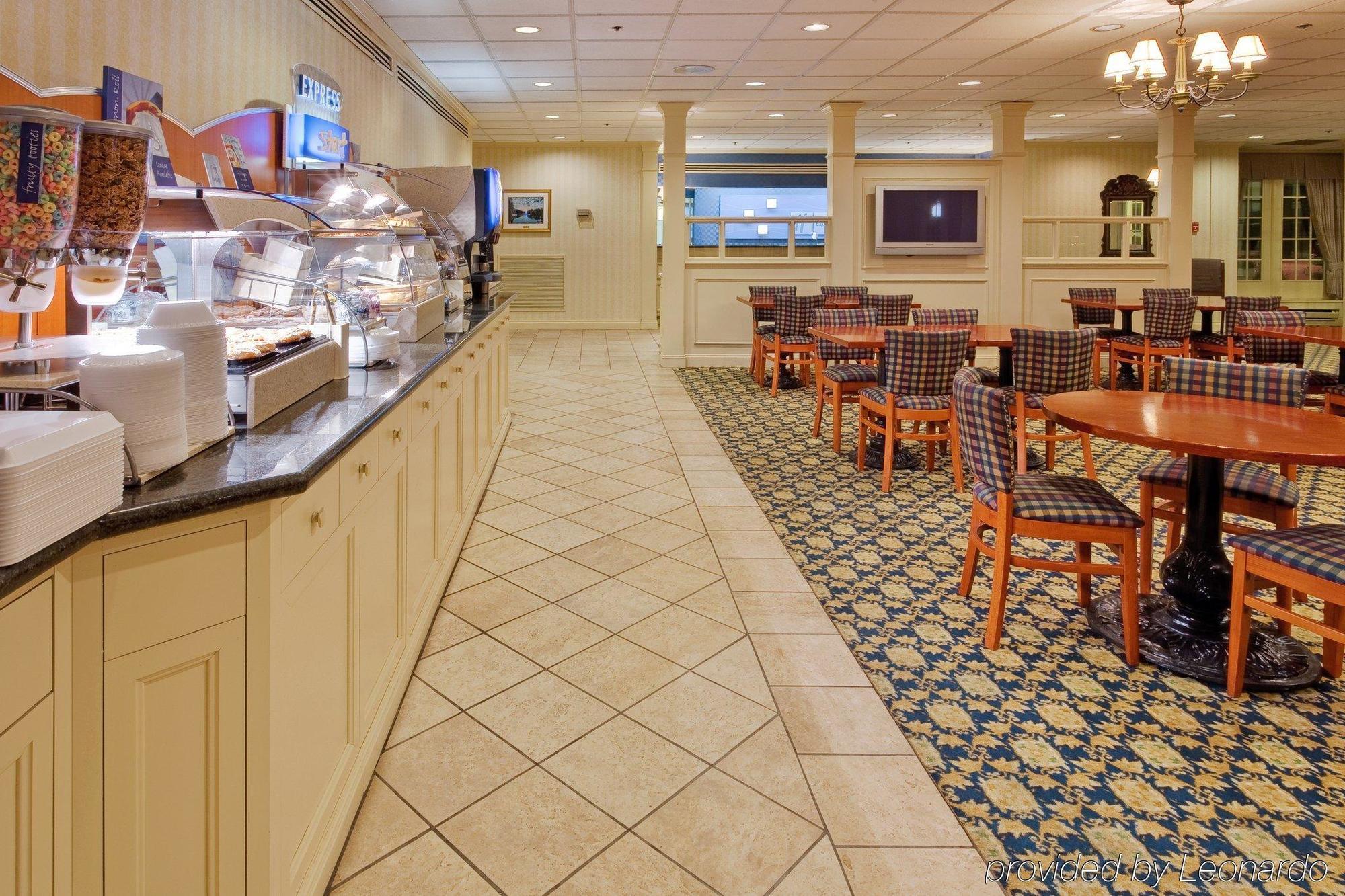 Holiday Inn Express Poughkeepsie By Ihg Eksteriør bilde