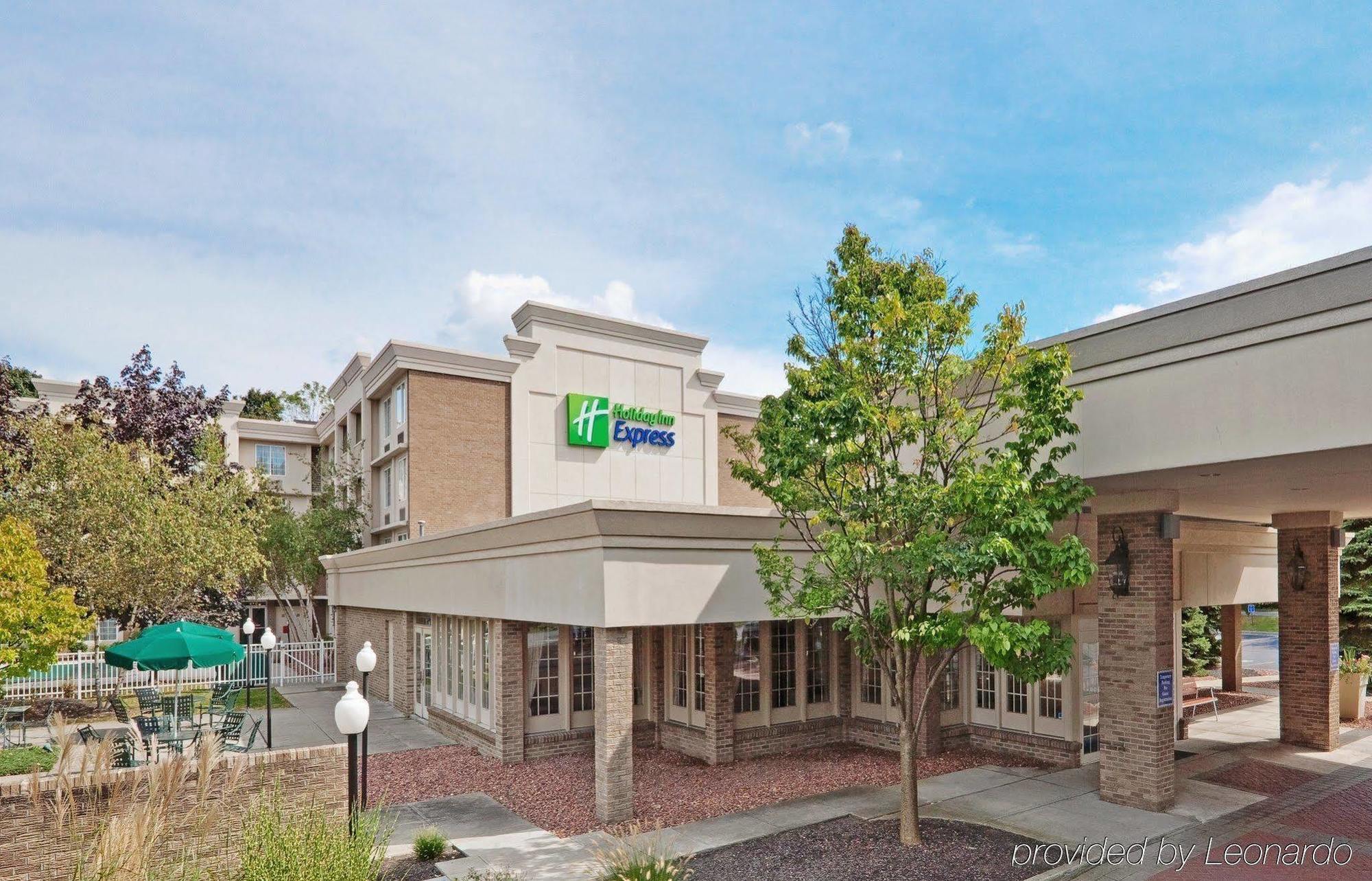 Holiday Inn Express Poughkeepsie By Ihg Eksteriør bilde